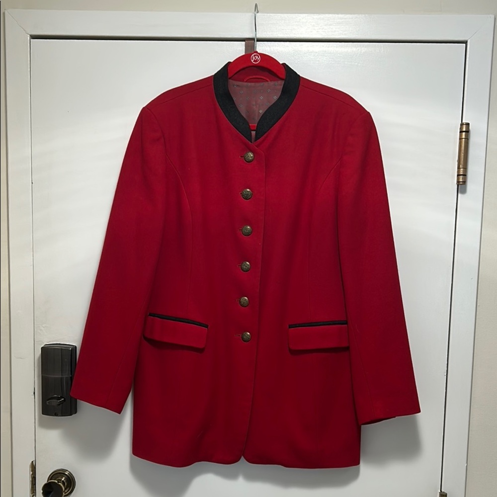 Red and Black Blazer with Tailored Silhouette